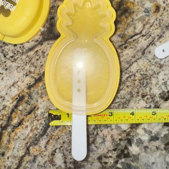Captain Morgan Yellow Pineapple Ice Molds - Picture 5 of 7